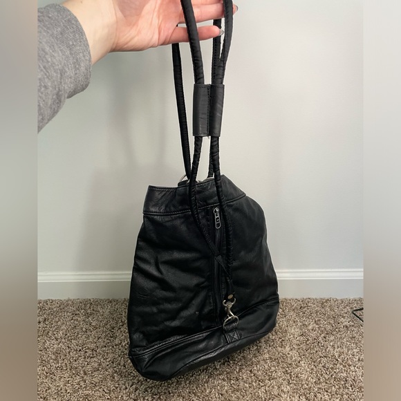 Vintage Leather Kenneth Cole Backpack Bag 🖤 - Picture 2 of 4
